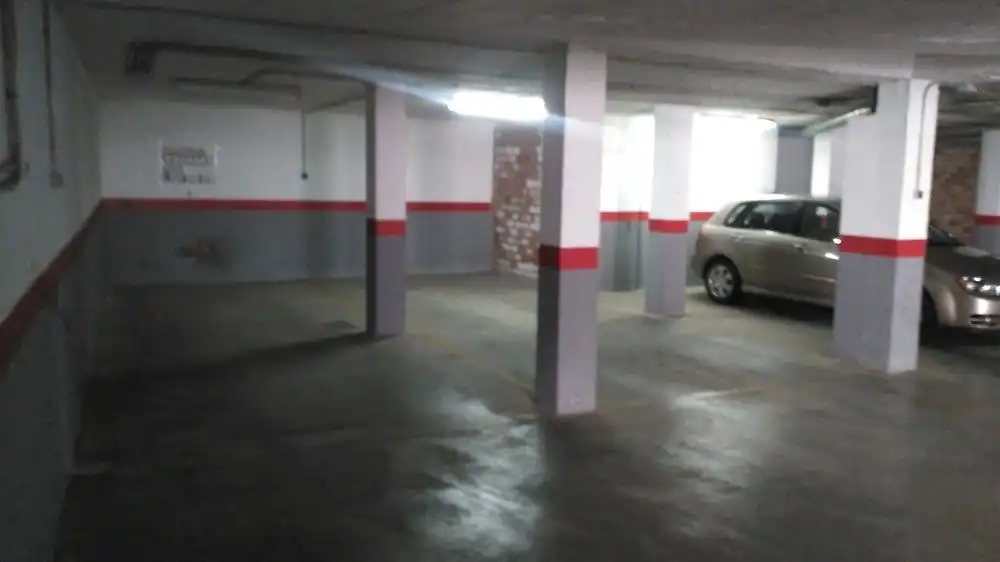 Aparcament en venda a Casco Histórico, imagen 5