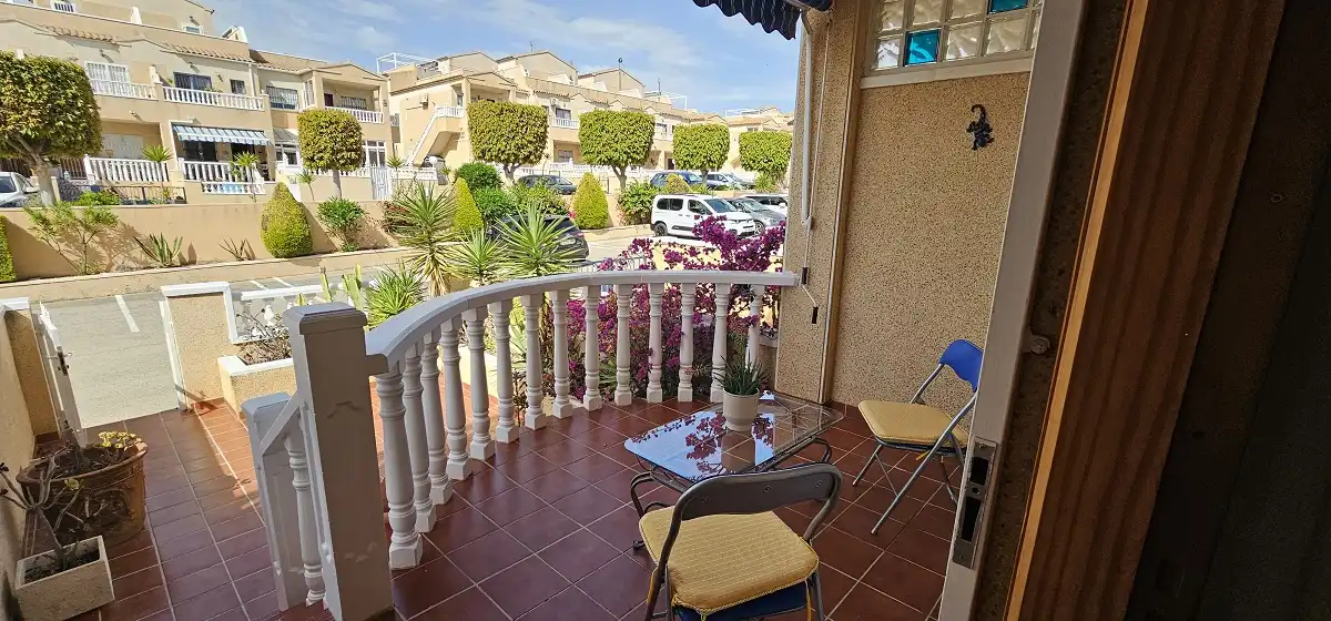 Terraza de Dúplex en venta en Orihuela con Terraza, Piscina y Amueblado