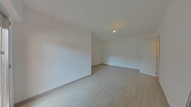 Piso en Venta en C/ Chipre en Fuenlabrada II - El Molino