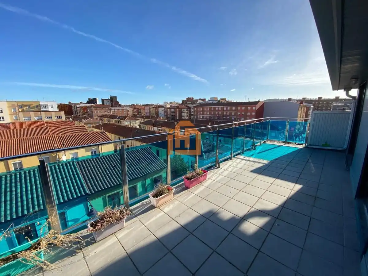 Àtic amb ascensor de lloguer a Calle Cantarranas, imagen 3