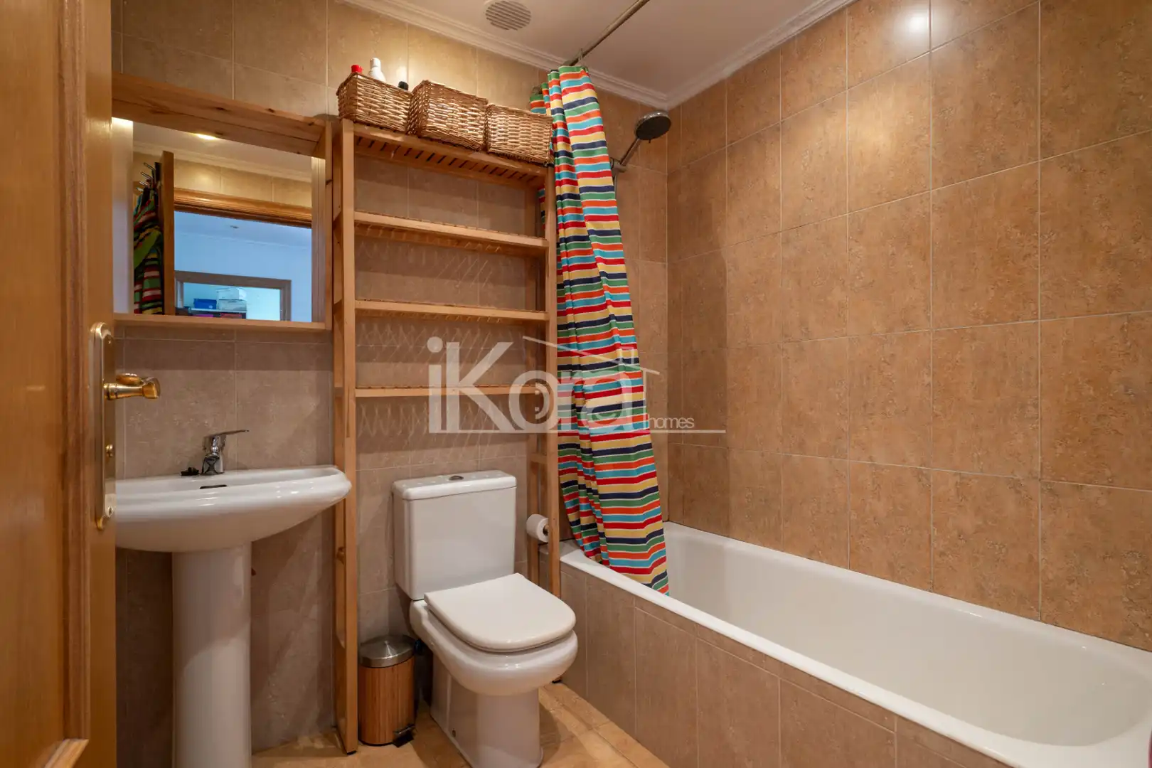 Baño de Planta baja en venta en Aduna con Calefacción, Jardín privado y Parquet