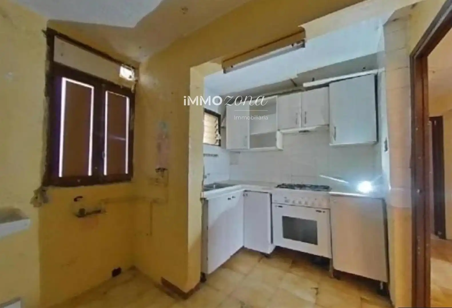 Cuina de Apartament en venda en Artigues - Llefià