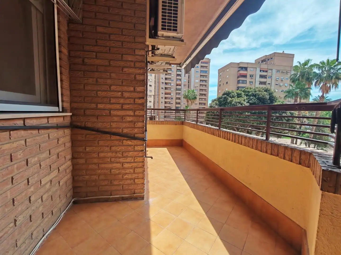 Balcony of Flat for sale in Xirivella  with Air Conditioner, Terrace and Balcony