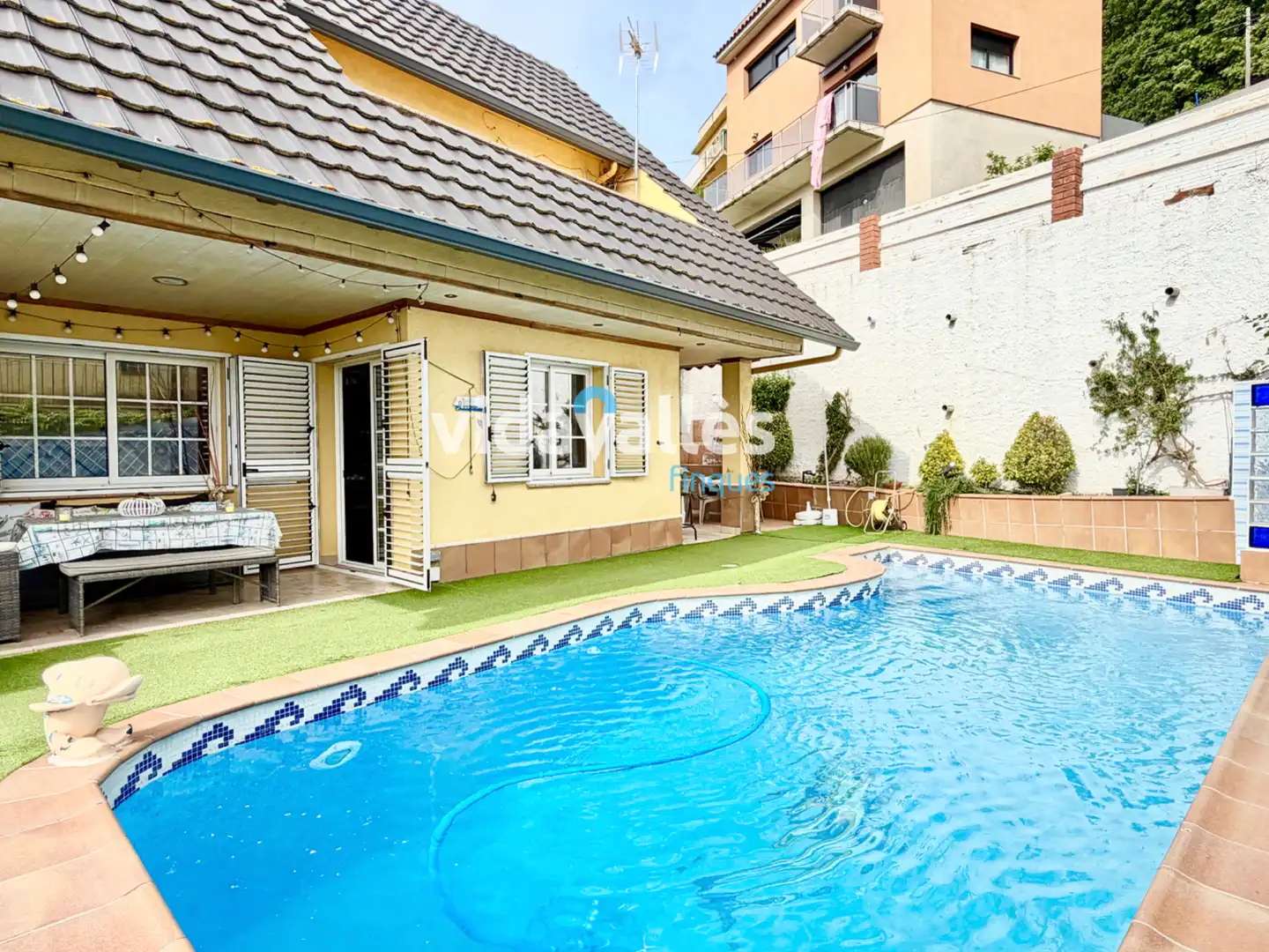 Casa amb terrassa en venda a Carrer del Faig, imagen 2