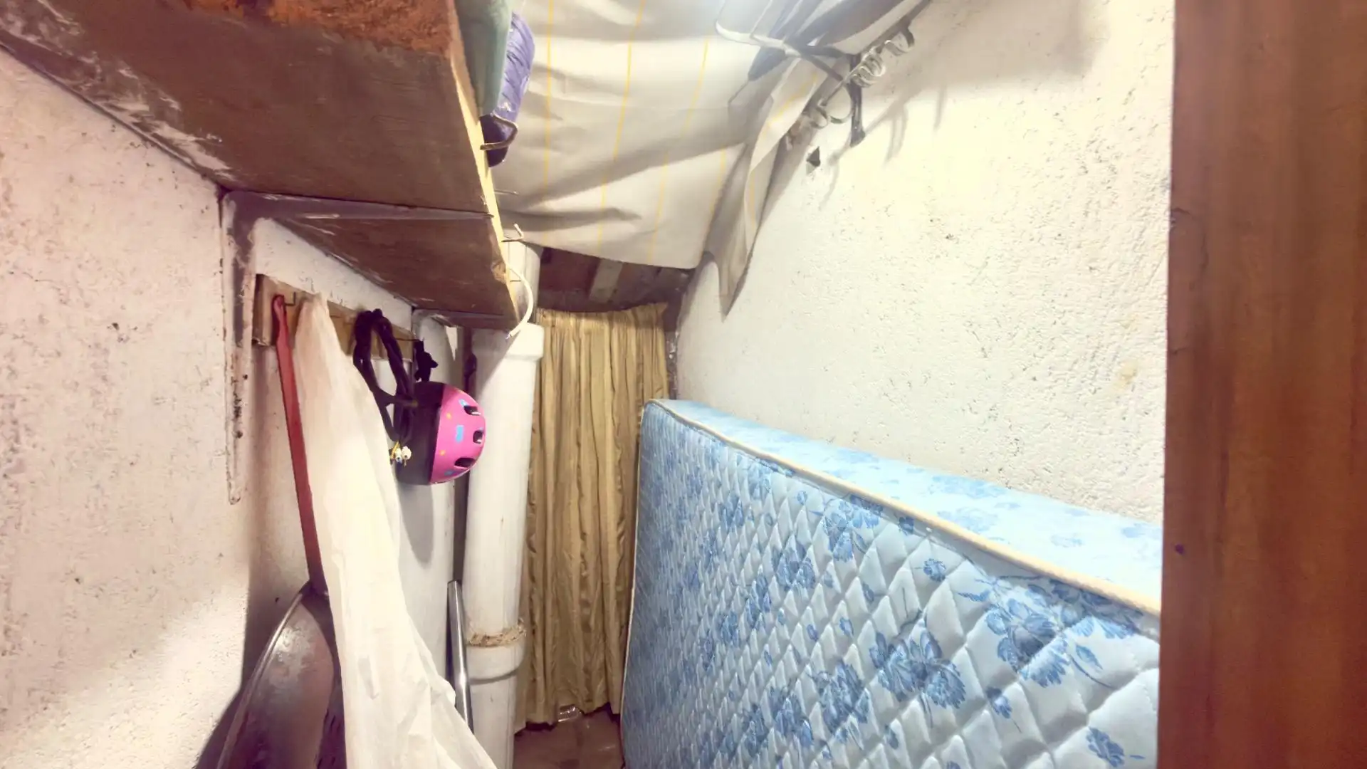 Piso en venta en A Pobra de Trives  con Calefacción y Amueblado