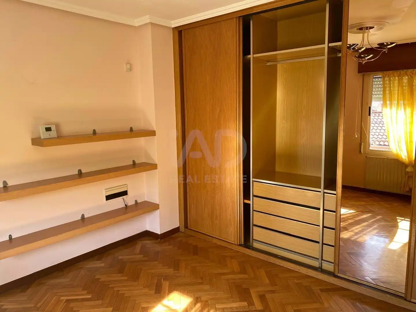 Dormitori de Casa o xalet en venda en Valladolid amb Calefacció