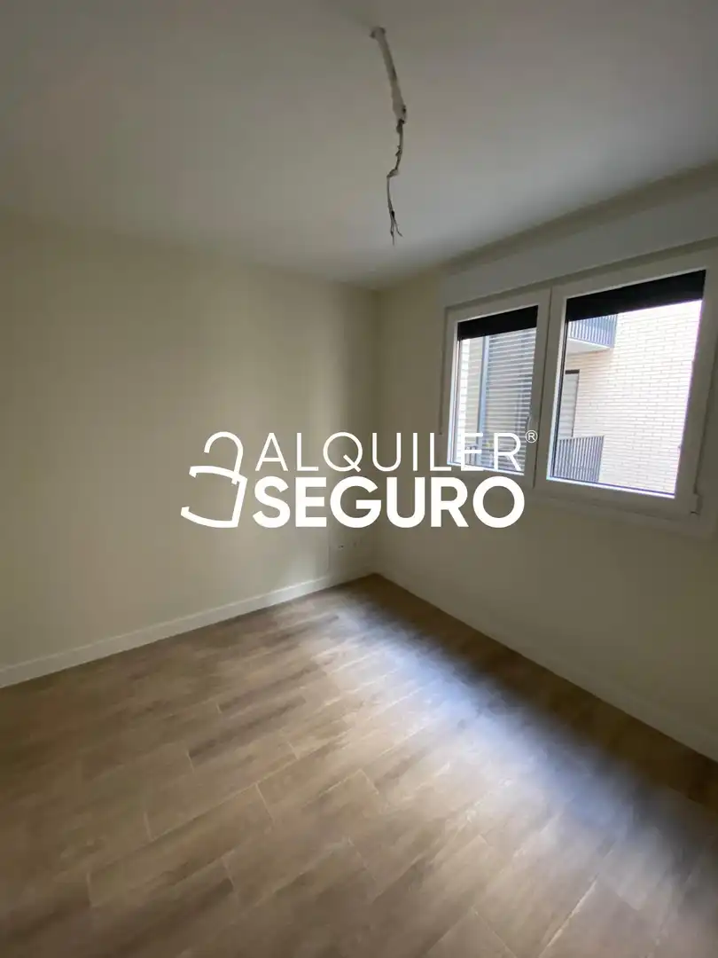 Bedroom of Flat for rent in Guadalajara  with Heating, Terrace and Storage room