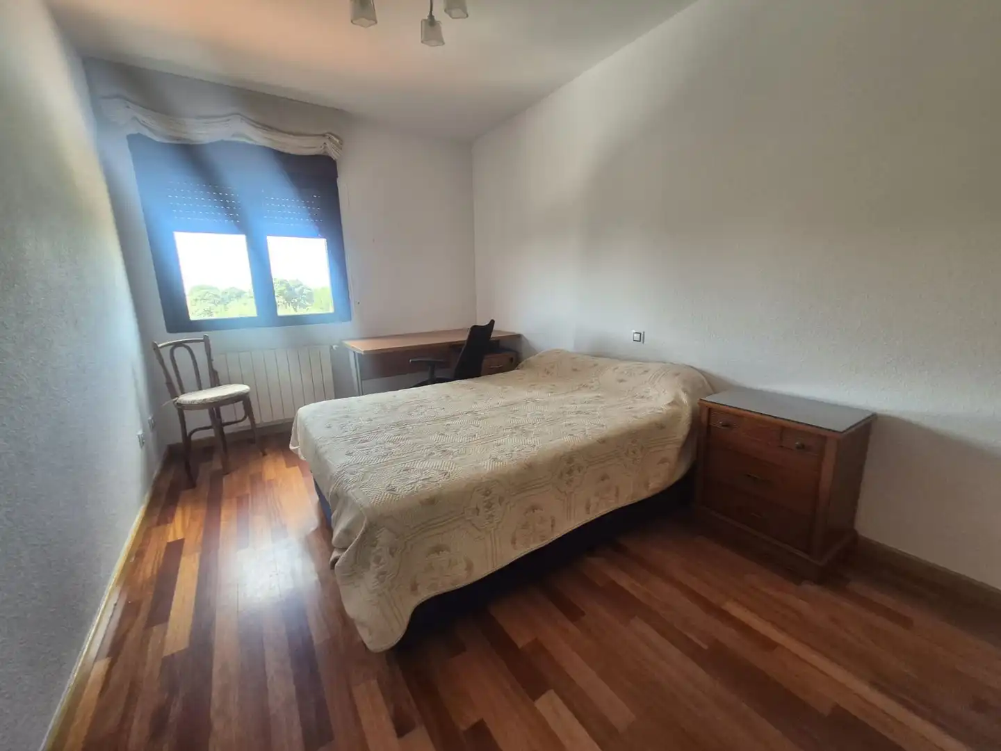 Habitación de Casa o chalet de alquiler en Ávila con Calefacción y Amueblado