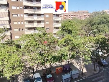 Wohnung mit Balkon zum Verkauf in Calle del Doctor Gómez Ulla 47