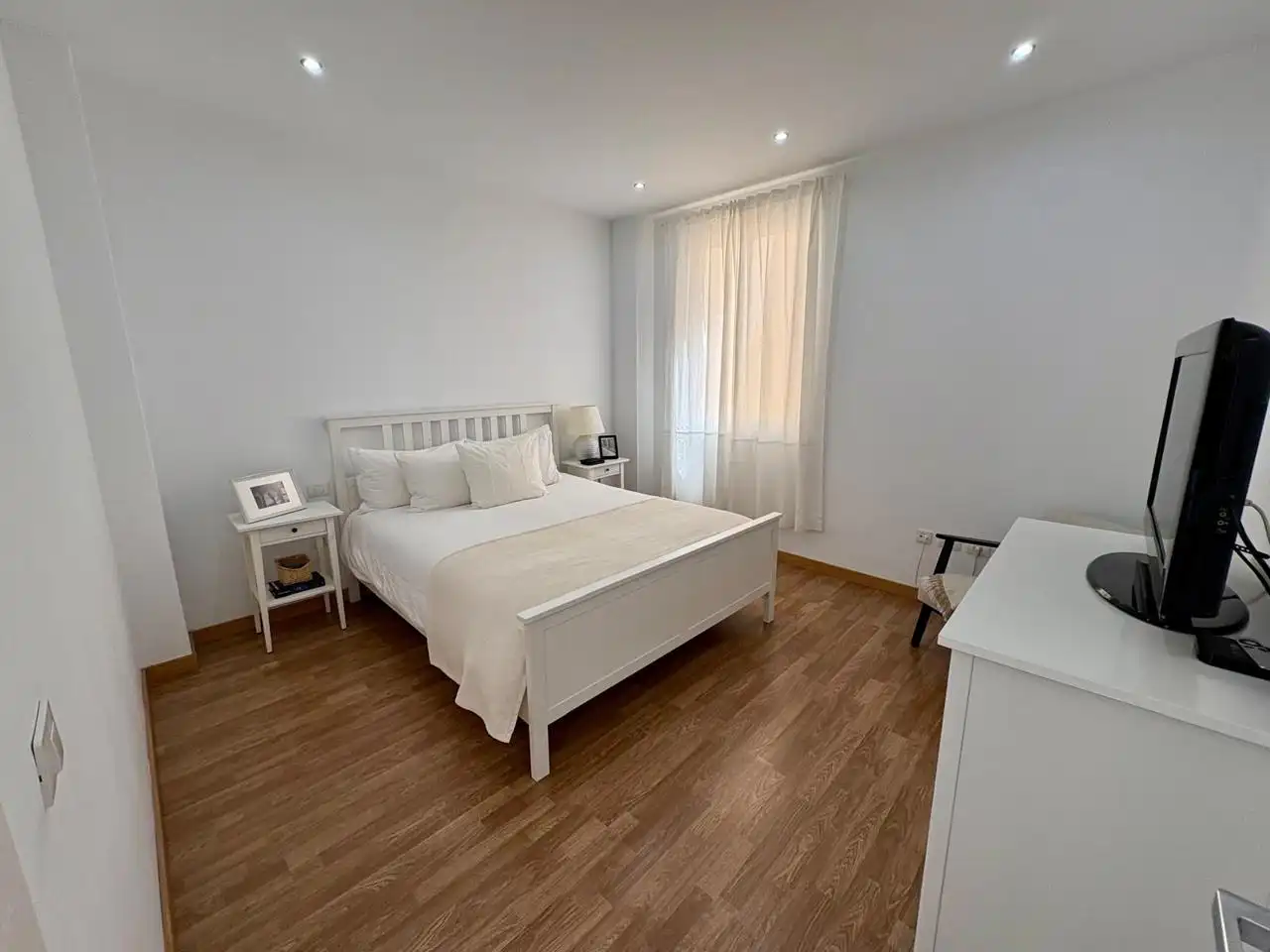 Bedroom of Flat for rent in Santa Cruz de Tenerife  with Air Conditioner and Furnished