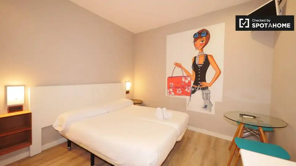 Habitación de Piso de alquiler en Barcelona con Aire acondicionado, Calefacción y Amueblado