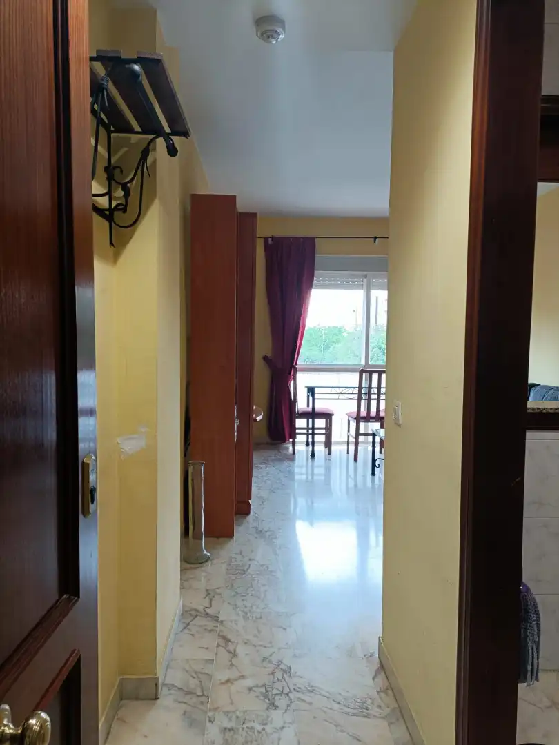 Apartamento de alquiler en Sevilla con Aire acondicionado, Calefacción y Jardín privado