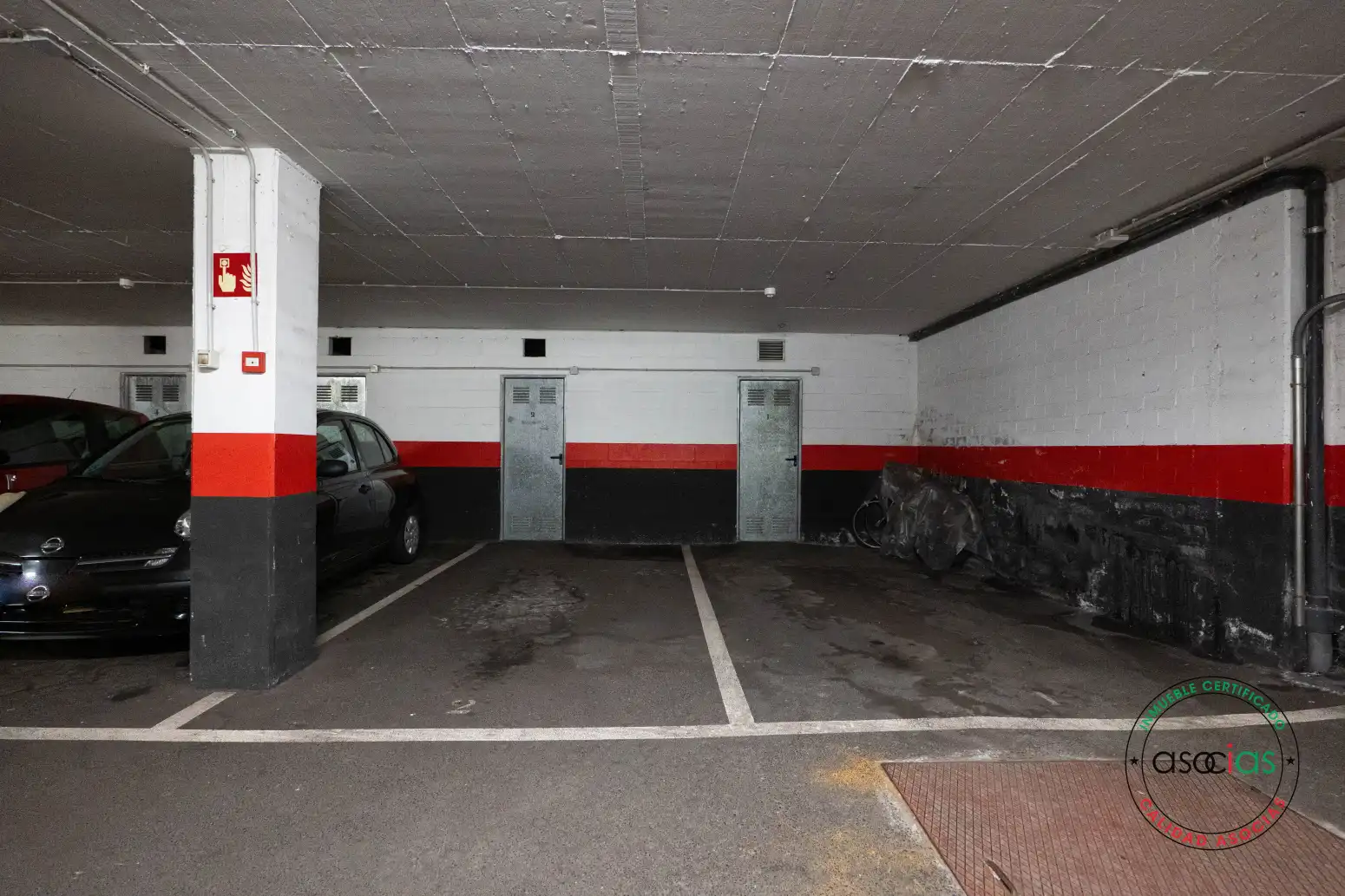 Parking de Piso en venta en Gijón  con Calefacción, Parquet y Trastero