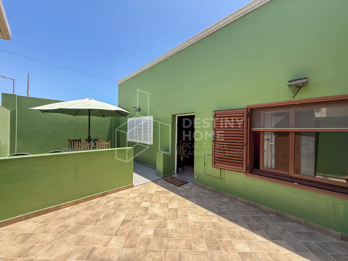 Vista exterior de Casa adosada en venta en El Matorral