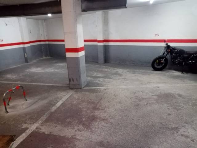 Garaje en Venta en Carrer de Roger de Flor, 3 en Sant Pere, Sta. Caterina i la Ribera