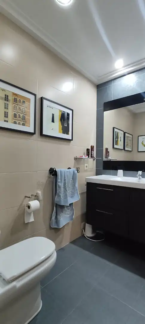 Baño de Apartamento en venta en Arnedo con Aire acondicionado, Calefacción y Parquet