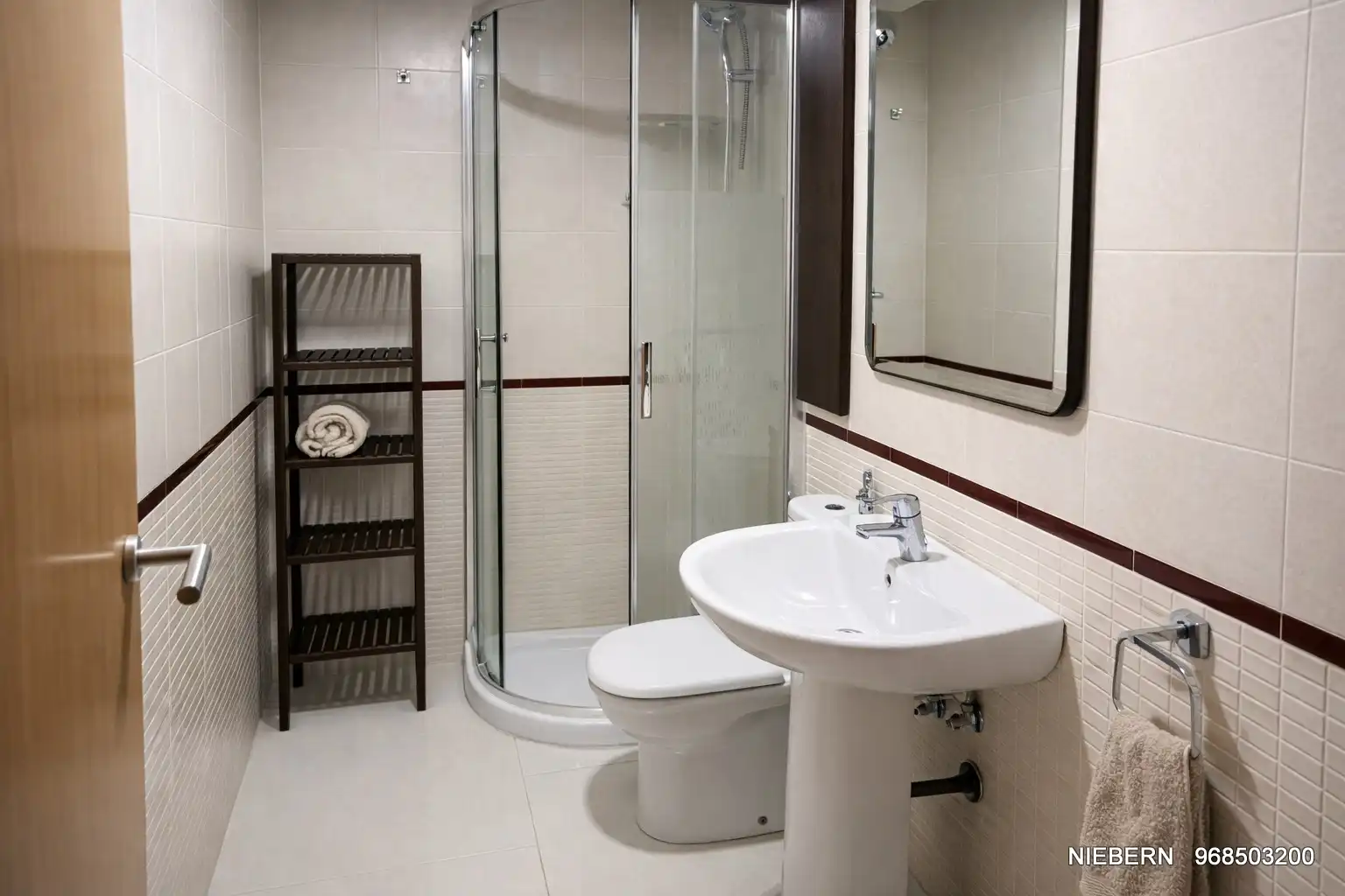 Bathroom of Flat for rent in Cartagena  with Furnished, Oven and Washing machine