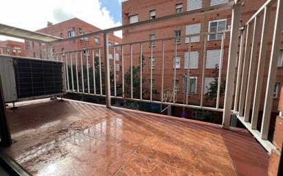 Terrassa de Pis en venda en Sant Adrià de Besòs amb Aire condicionat i Balcó