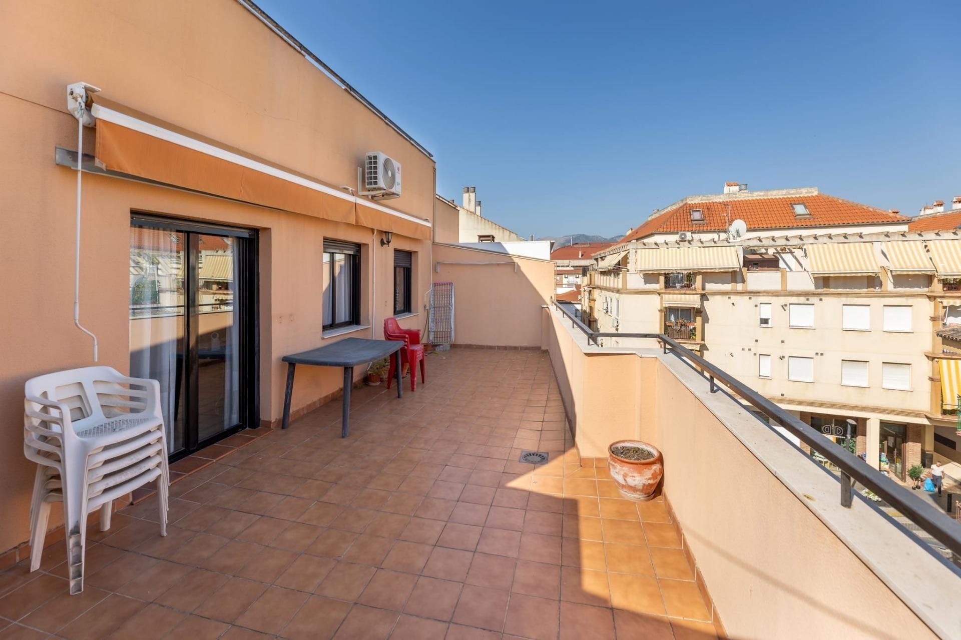 Terrassa de Àtic en venda en Maracena amb Balcó