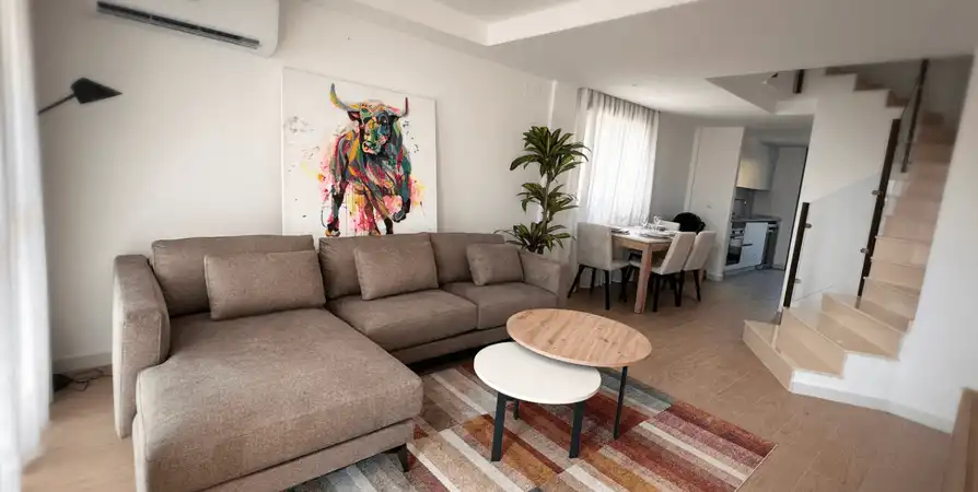 Sala de estar de Casa adosada en venta en La Unión con Aire acondicionado, Terraza y Piscina