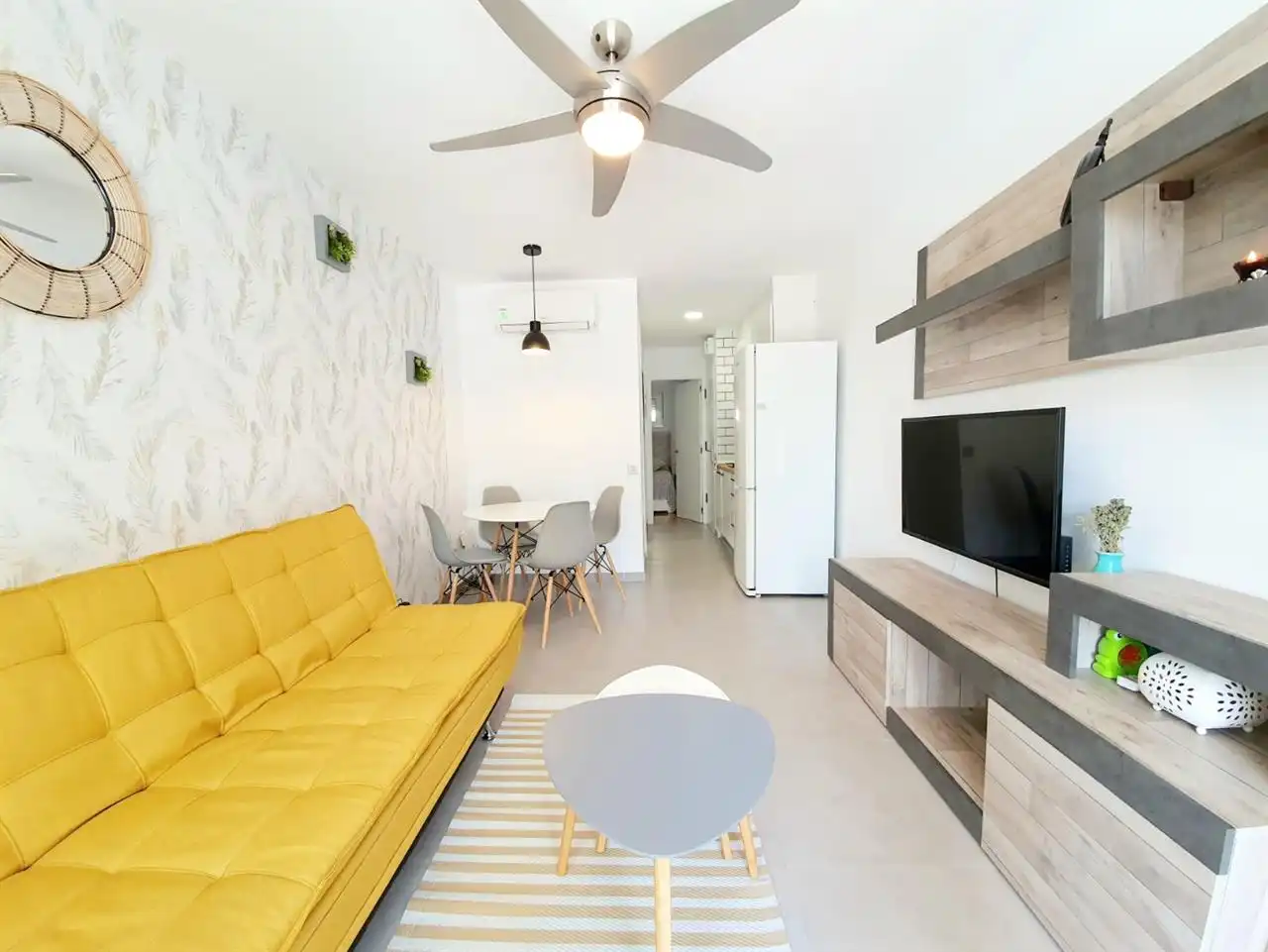 Sala de estar de Dúplex de alquiler en Villajoyosa / La Vila Joiosa con Piscina y Amueblado