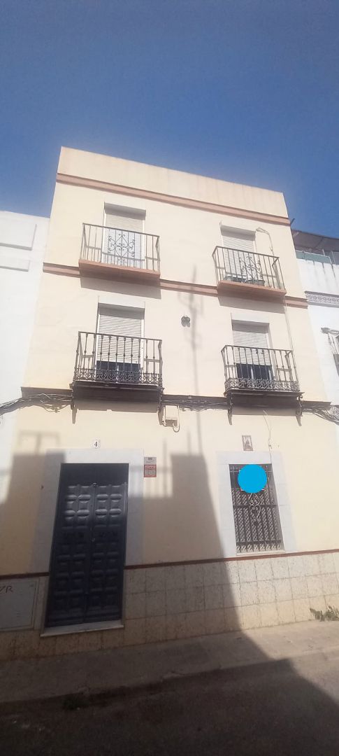Vista exterior de Casa adosada en venda en  Sevilla Capital amb Terrassa i Traster