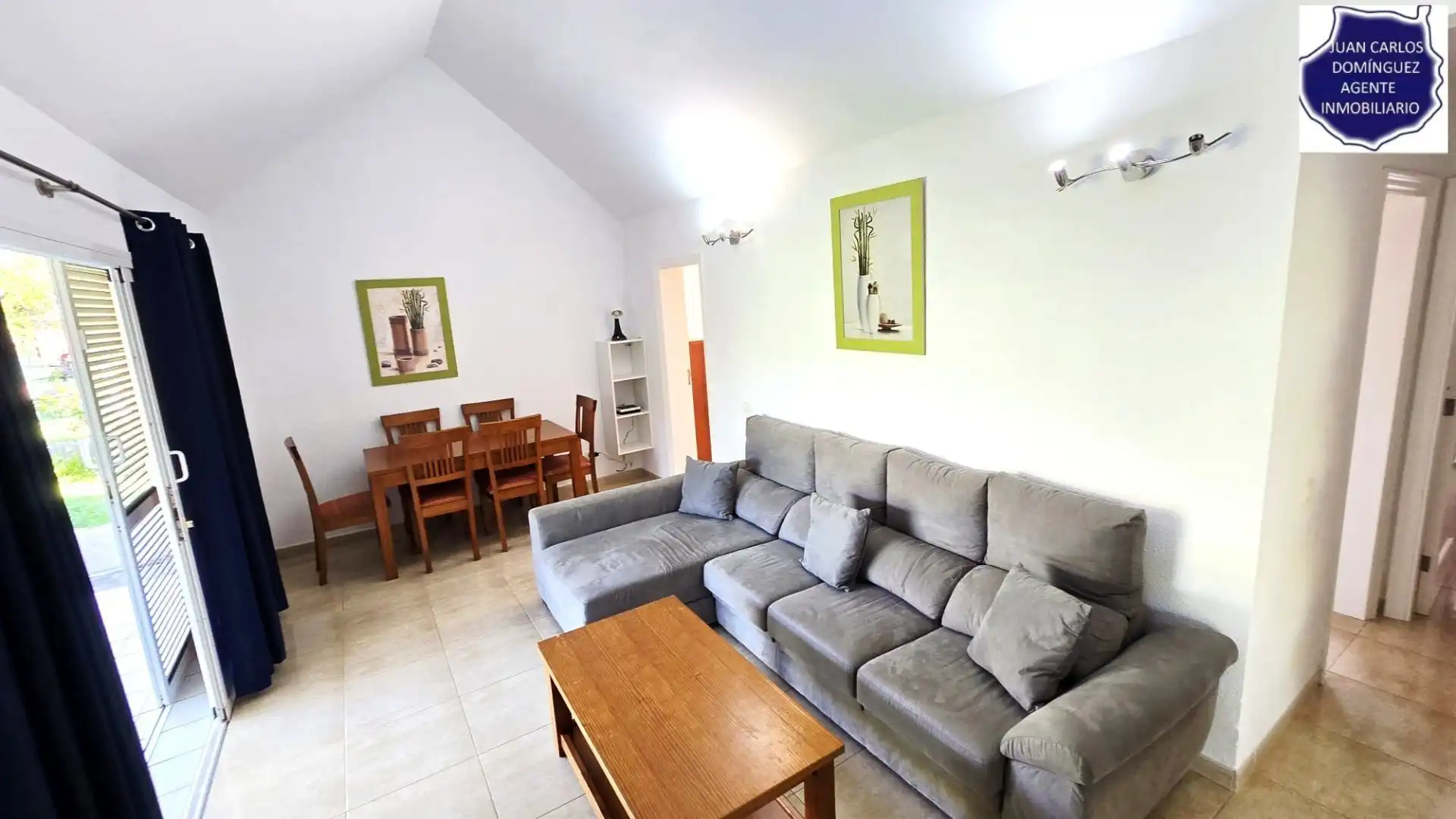 Sala d'estar de Casa o xalet de lloguer en San Bartolomé de Tirajana amb Aire condicionat, Jardí privat i Terrassa