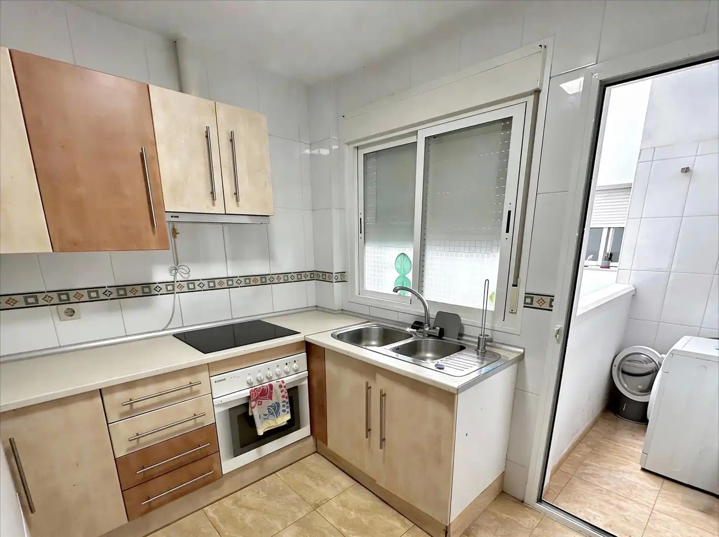 Kitchen of Flat for sale in Roquetas de Mar  with Furnished and Balcony