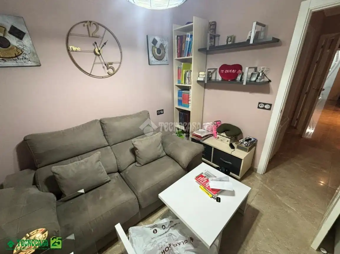 Sala de estar de Casa adosada en venta en Bolaños de Calatrava