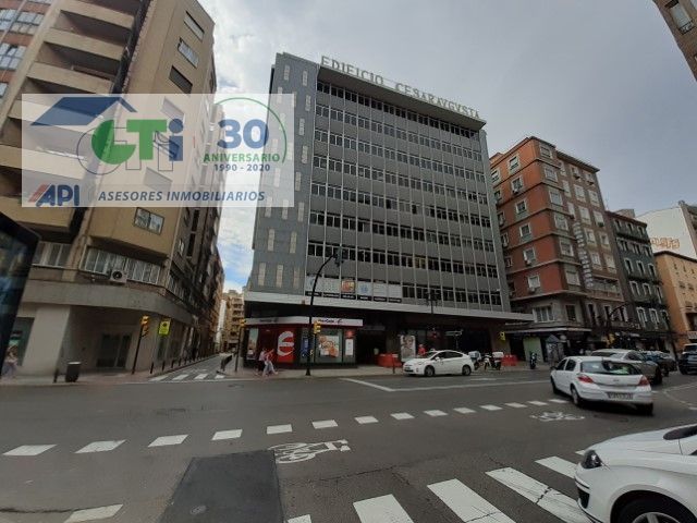 Vista exterior de Oficina en venda en  Zaragoza Capital