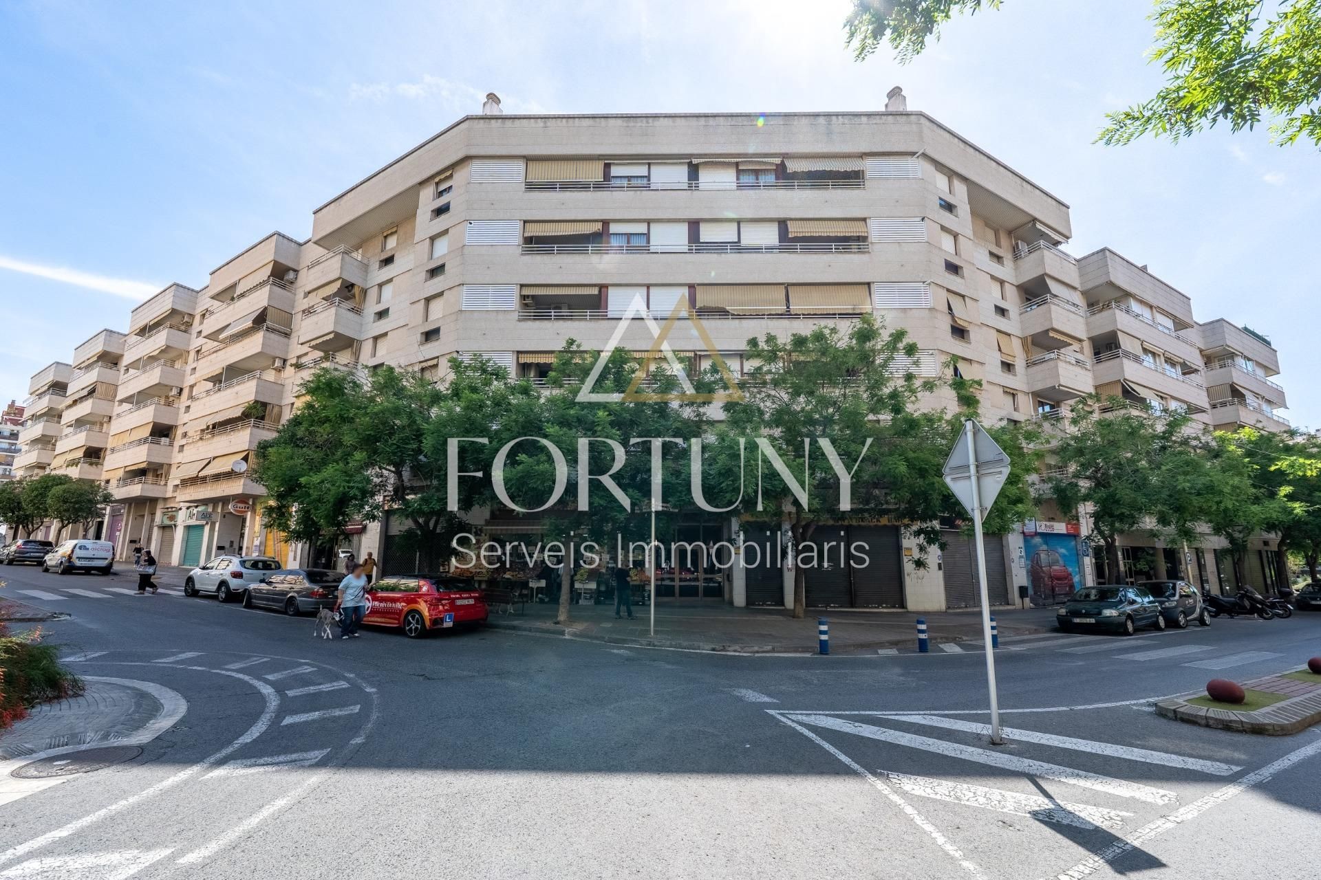 Exterior view of Flat for sale in Reus  with Air Conditioner, Heating and Storage room
