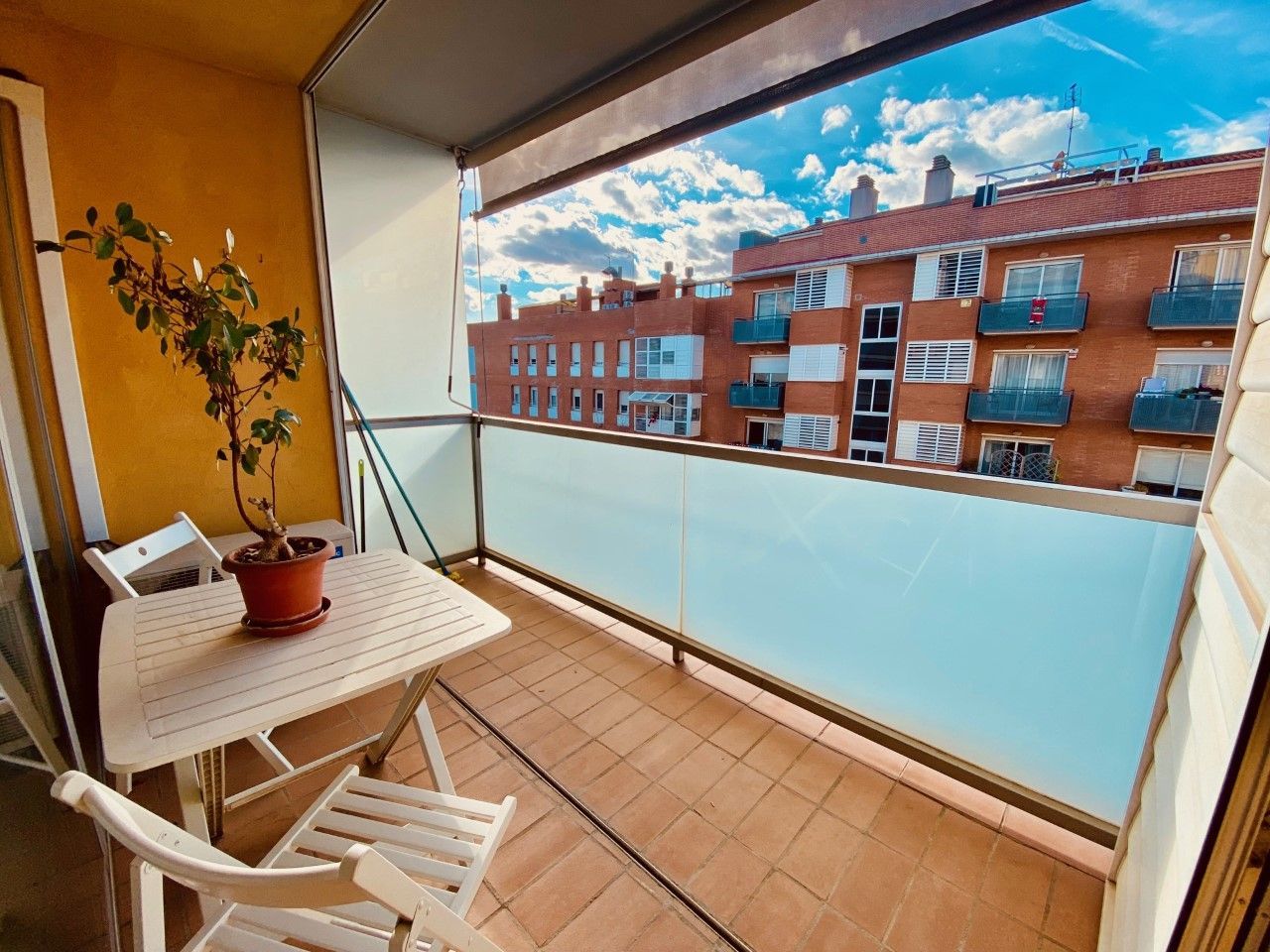 Piso de alquiler en Carrer de Frederica Montseny, Mas Lluí