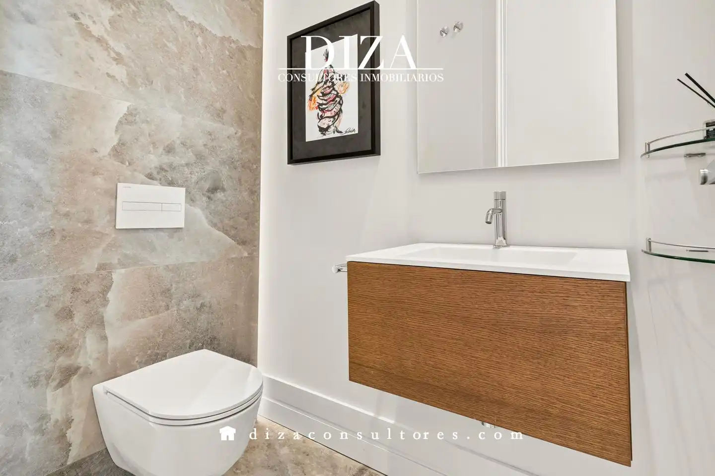 Bathroom of Ground floor for rent in Madrid  with Air Conditioner and Furnished