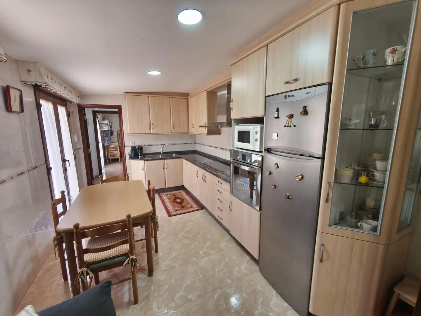 Cocina de Casa o chalet en venta en Ribeira con Calefacción