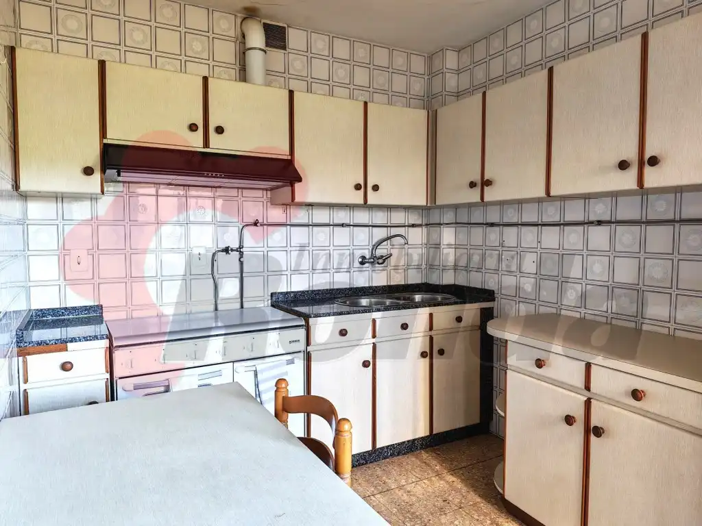 Cocina de Piso en venta en Lugo