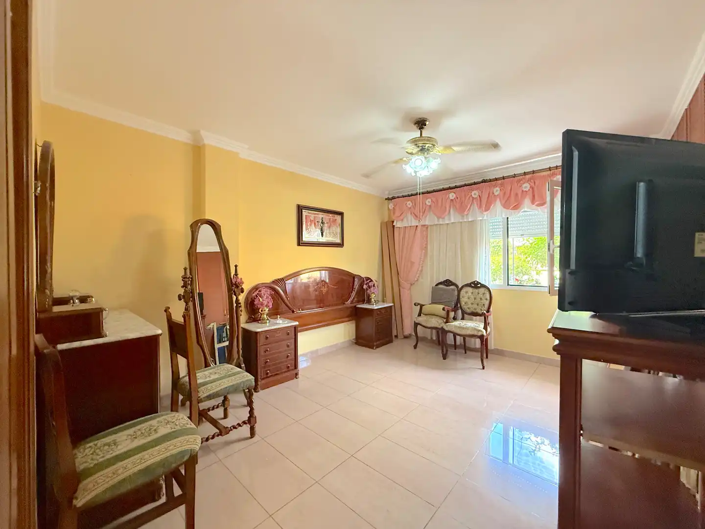 Habitación de Piso en venta en San Cristóbal de la Laguna con Jardín privado, Terraza y Trastero