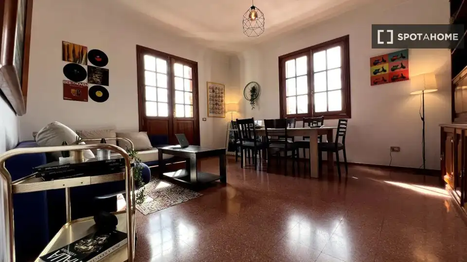 Comedor de Piso de alquiler en Las Palmas de Gran Canaria con Aire acondicionado, Calefacción y Amueblado