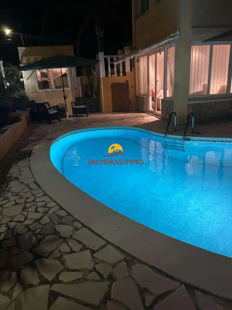 Villa avec piscine à vendre à Les Tres Cales, imagen 2