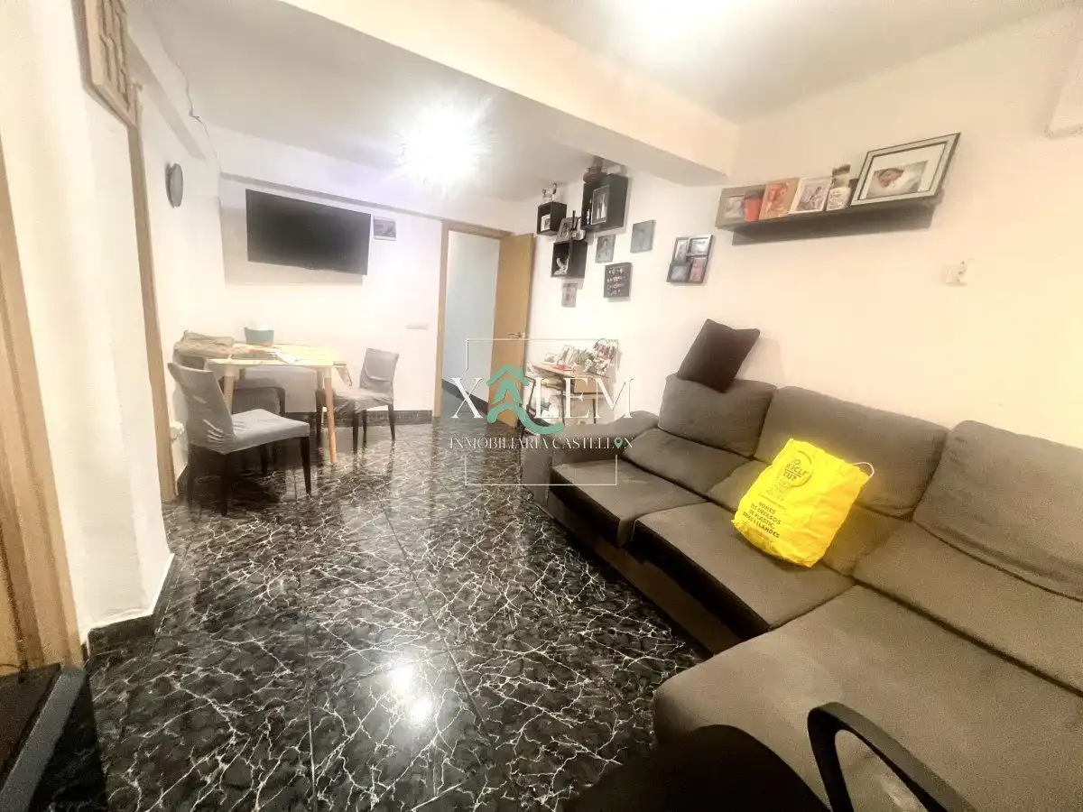 Wohnung zum Verkauf in Castellón de la Plana / Castelló de la Plana mit Terrasse und Balkon