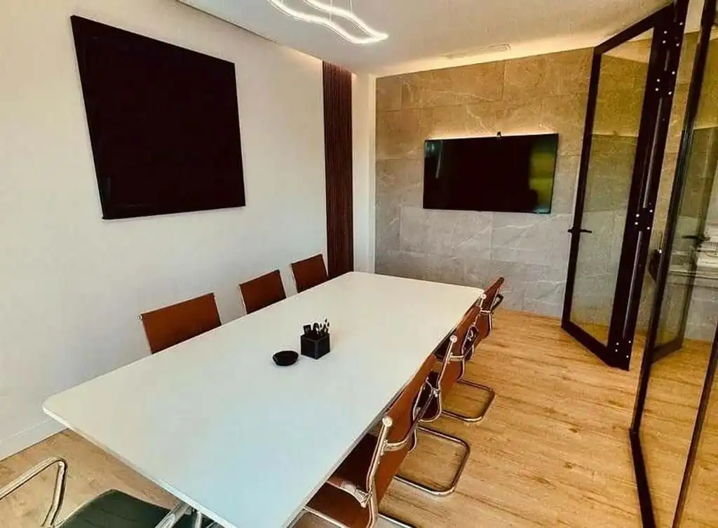 Oficina en venta en Marbella con Calefacción y Terraza