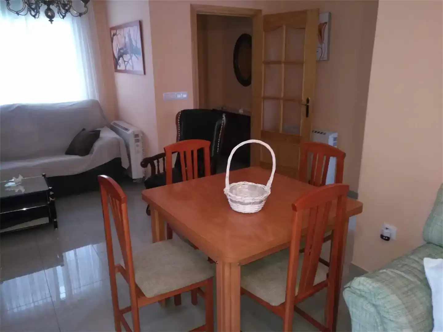 Comedor de Piso en venta en Cazorla con Aire acondicionado, Amueblado y Horno