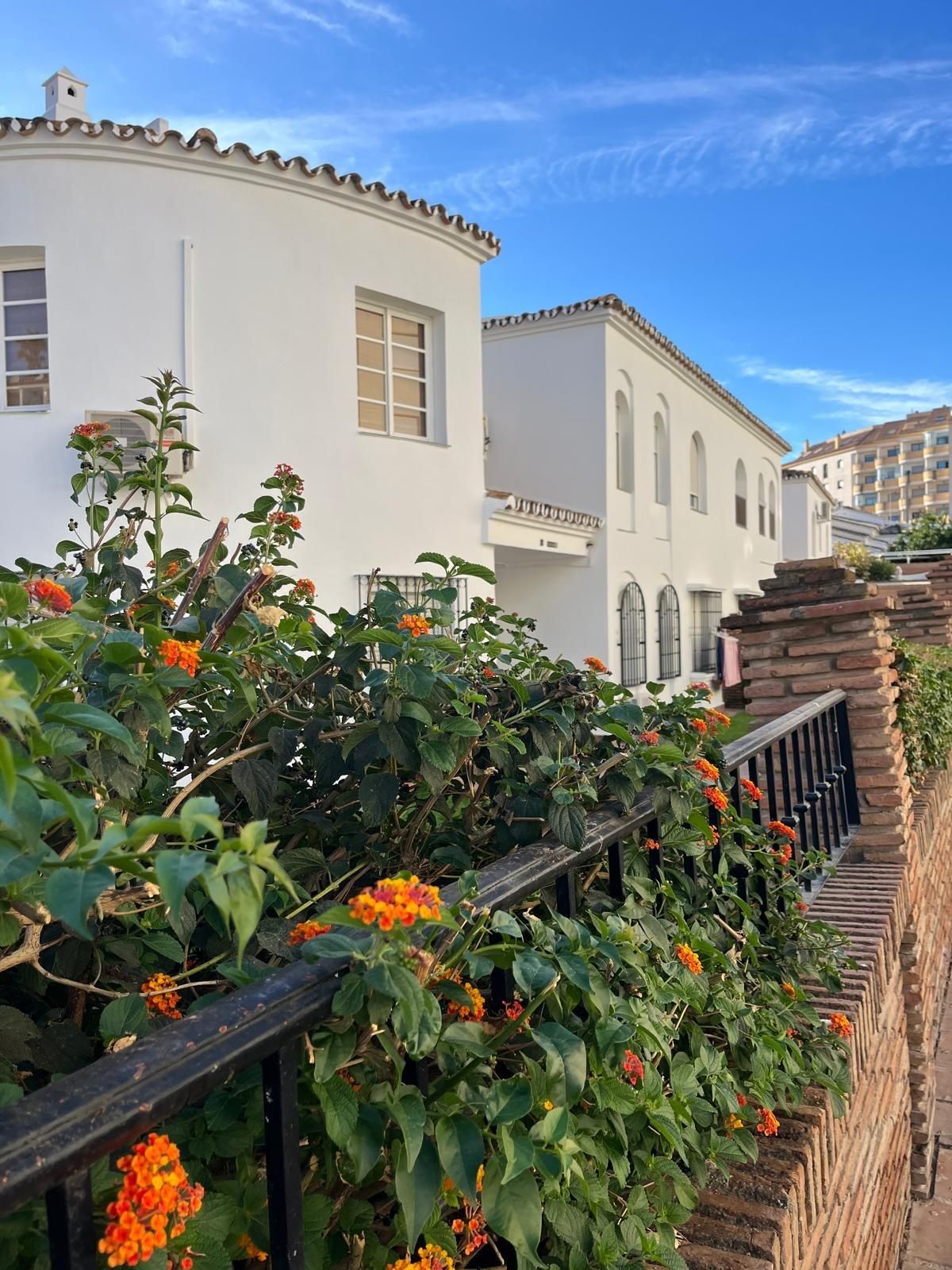 Exterior view of Apartment to rent in Benalmádena  with Air Conditioner, Private garden and Community pool