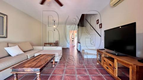 Foto 3 de Casa adosada en venda a Del Castell de Ferran, La Riera de Gaià, Tarragona