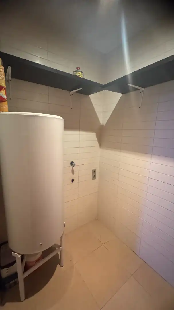 Badezimmer von Wohnung zum Verkauf in Montcada i Reixac mit Klimaanlage, Heizung und Parkett