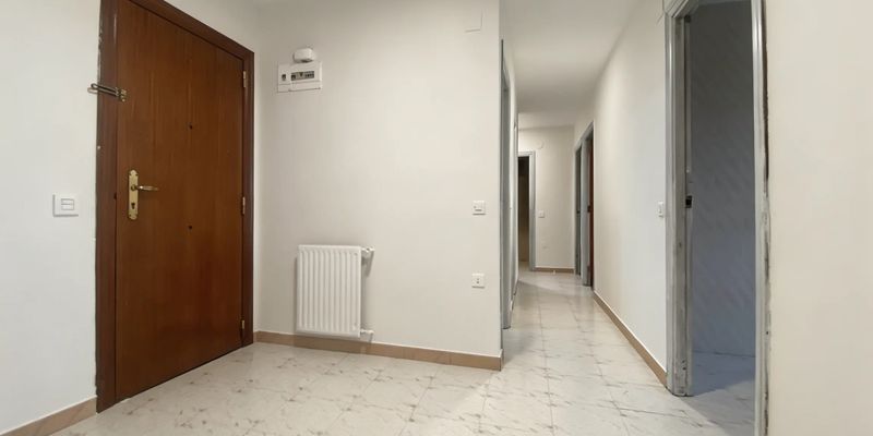 Flat for sale in Calle LEOPOLDO LUGONES, Lugones