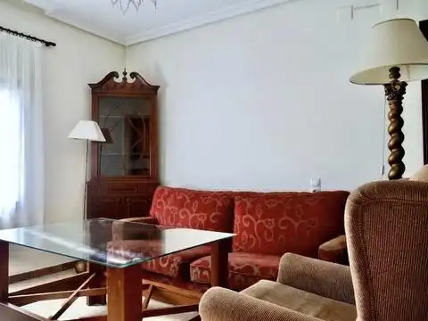 Casa adosada en venta en San Lorenzo