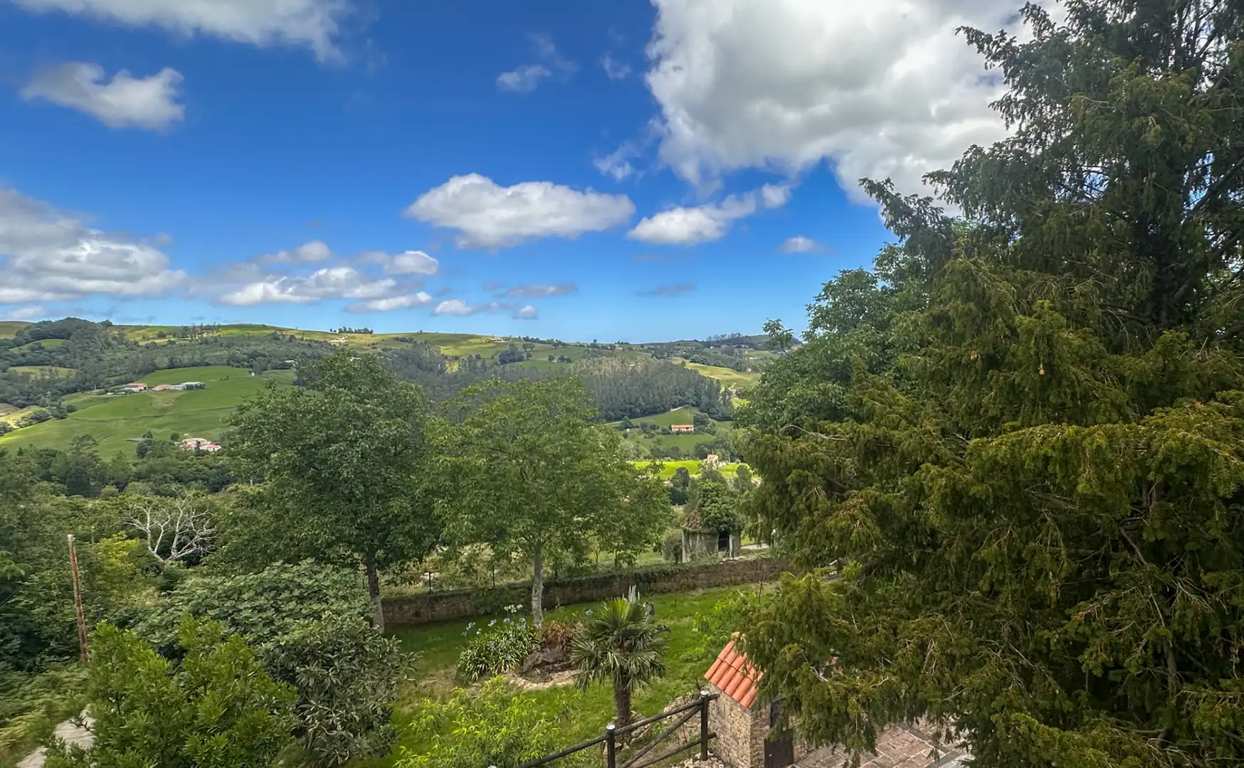 Chalet con jardín en venta en Barrio San Vicente del Monte, imagen 47