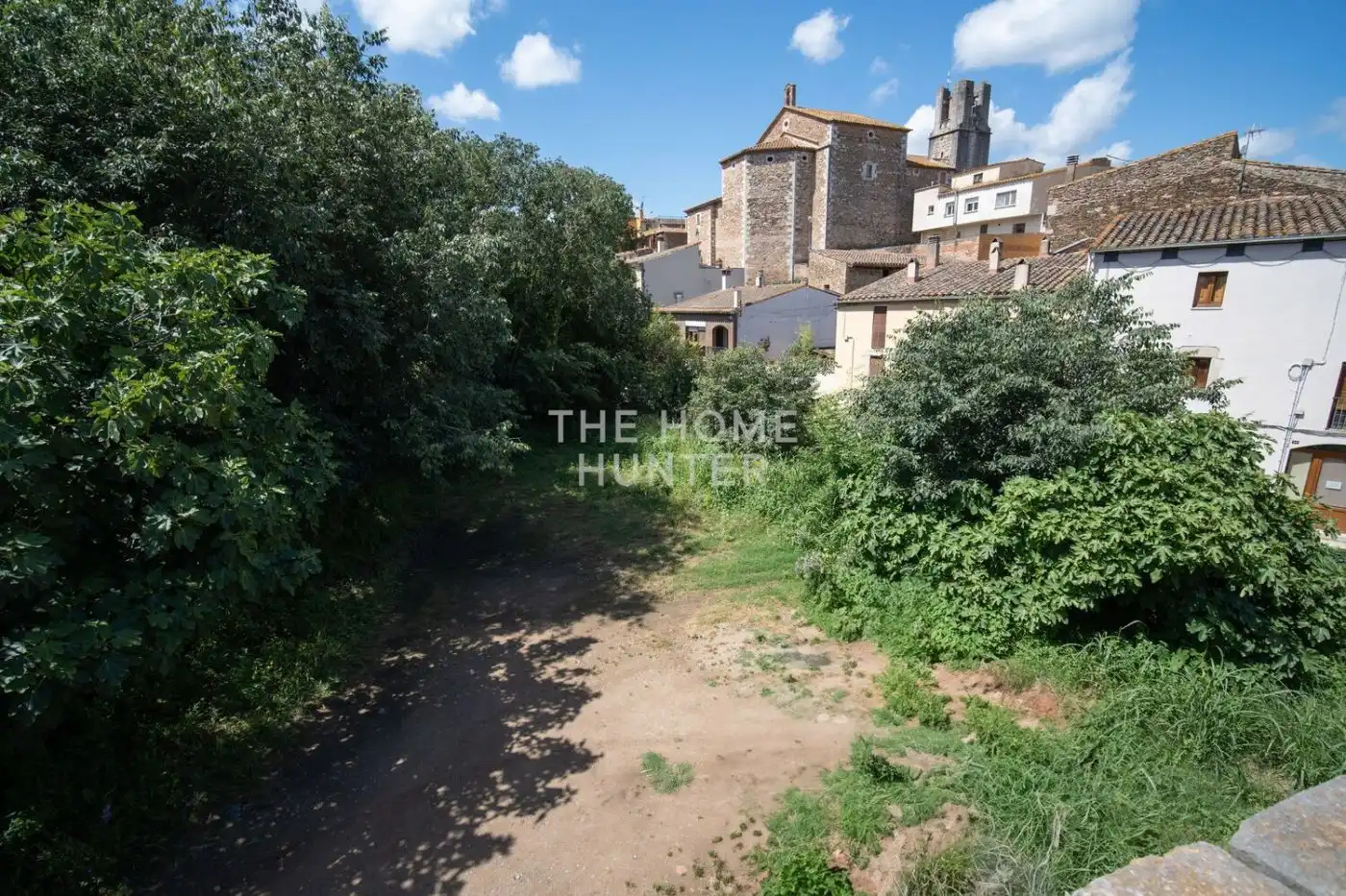 Houses for sale in Juià