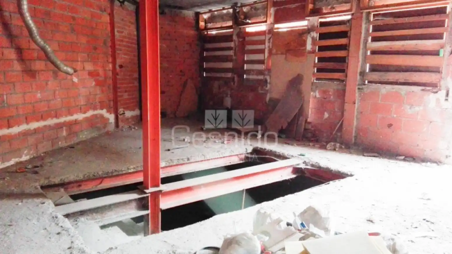 Local comercial en venda a Navafría, imagen 3