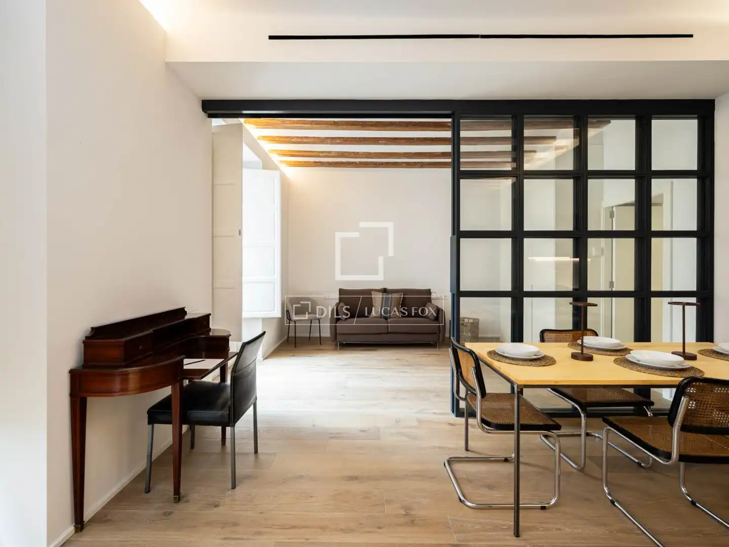 Sala de estar de Piso en venta en Barcelona con Aire acondicionado, Calefacción y Parquet